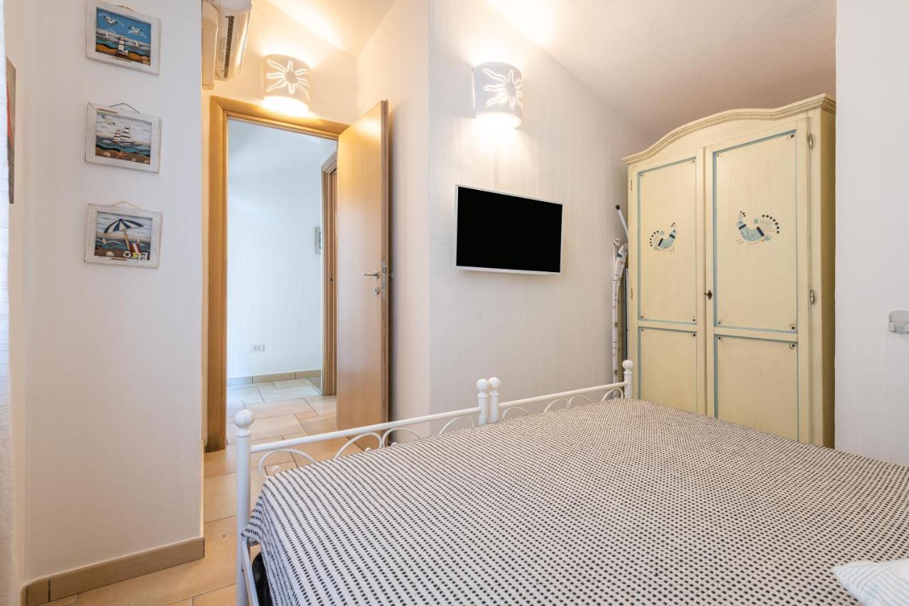 Casa Vacanza Il Bouganville Villasimius Buitenkant foto